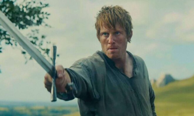 découvrez pourquoi les fans de game of thrones doivent patienter avant la sortie de la nouvelle saga tant attendue et ce que cela implique pour l'univers de westeros.