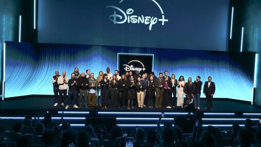 découvrez les sorties disney prévues en mars 2026 et les nouveautés de la série à succès à ne pas manquer pour les fans.
