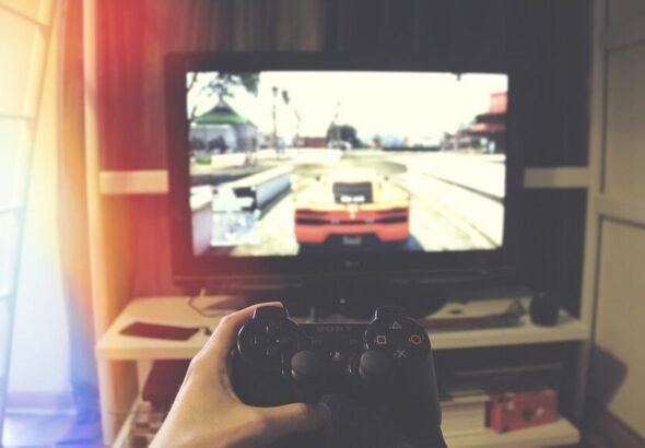 découvrez comment les moqueries de nintendo ont inspiré les stratégies innovantes de playstation dans l'univers du jeu vidéo.