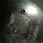 découvrez l'histoire fascinante des casques de la seconde guerre mondiale et explorez les différents modèles emblématiques utilisés pendant ce conflit.