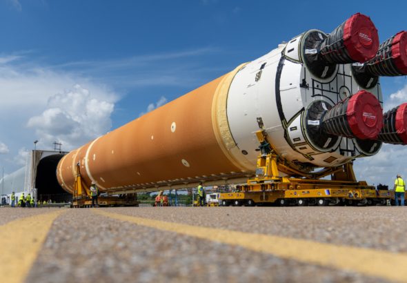 découvrez la mission artemis ii, la première mission habitée en orbite lunaire, marquant une étape majeure dans l'exploration spatiale et le retour de l'homme sur la lune.