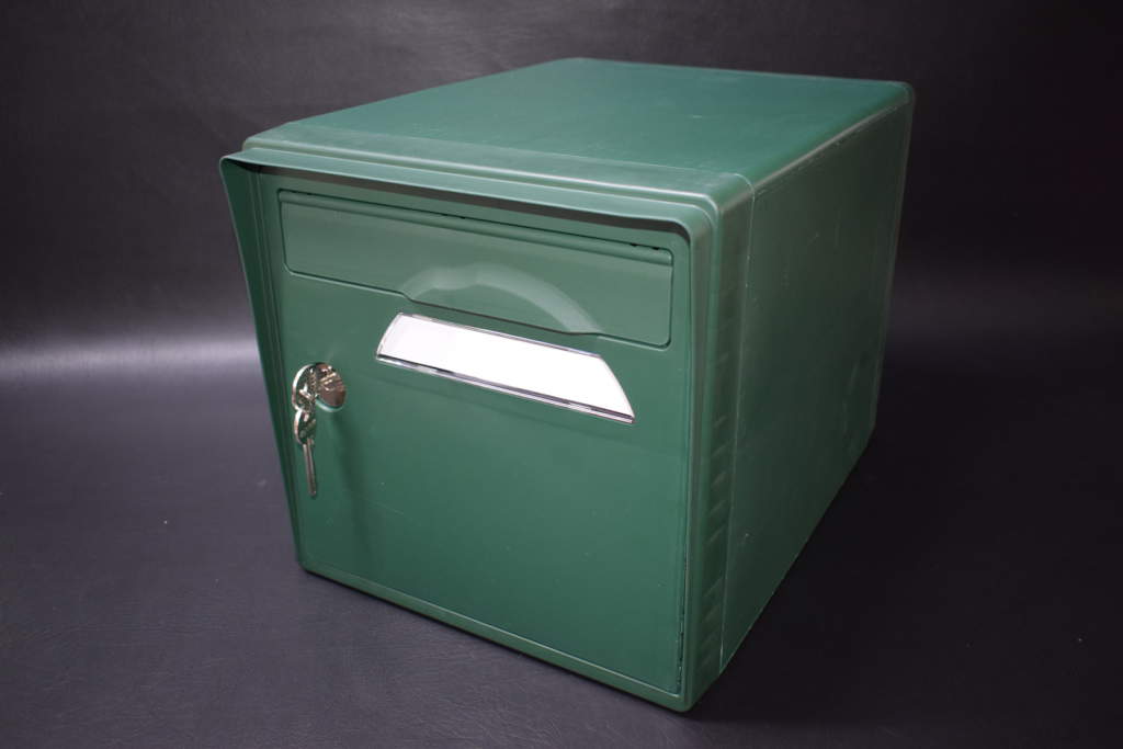 découvrez notre boîte aux lettres connectée pour sécuriser et simplifier la gestion de votre courrier au quotidien grâce à la technologie moderne.