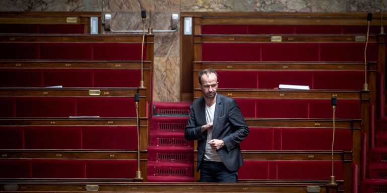 découvrez l'analyse complète de la crise majeure que traverse nacon, ses impacts sur l'industrie et les perspectives d'avenir.