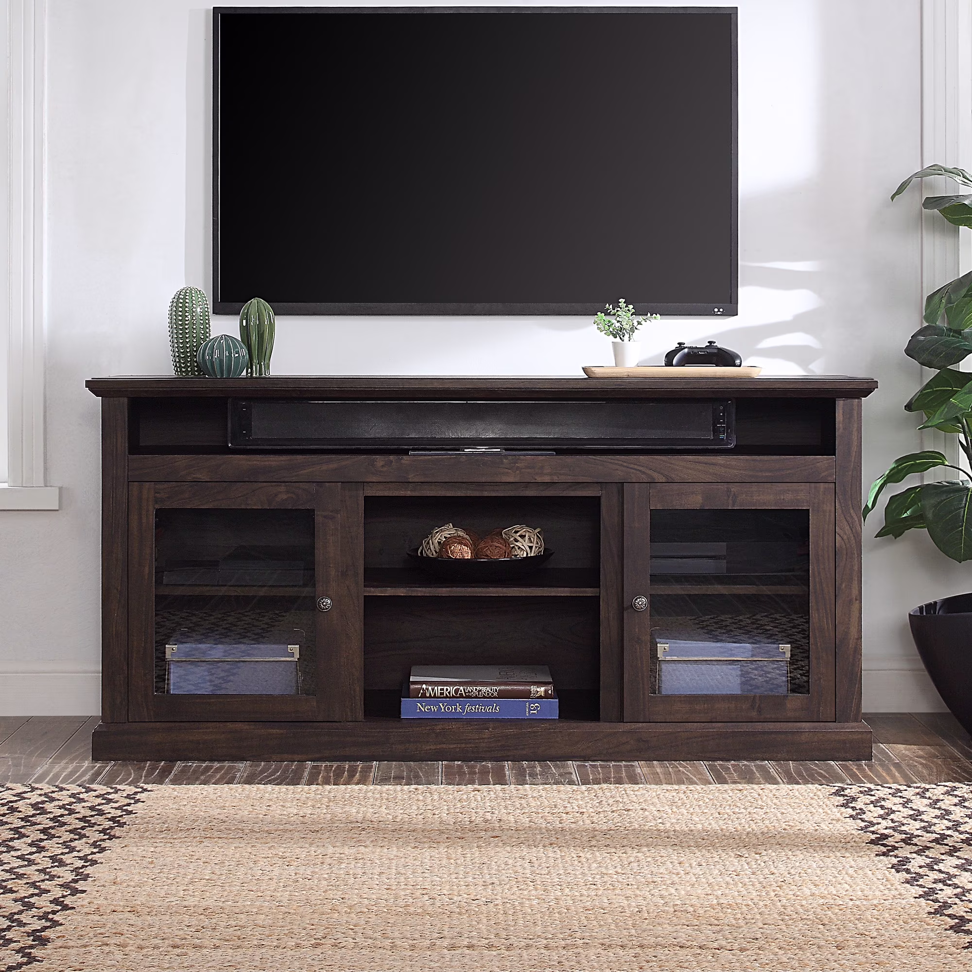 découvrez notre meuble tv home cinéma alliant design élégant et fonctionnalité pour une expérience audiovisuelle immersive dans votre salon.