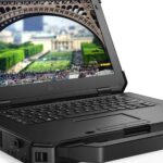 ordinateur portable robuste conçu pour résister aux conditions extrêmes, idéal pour les environnements de travail difficiles et les activités en extérieur.