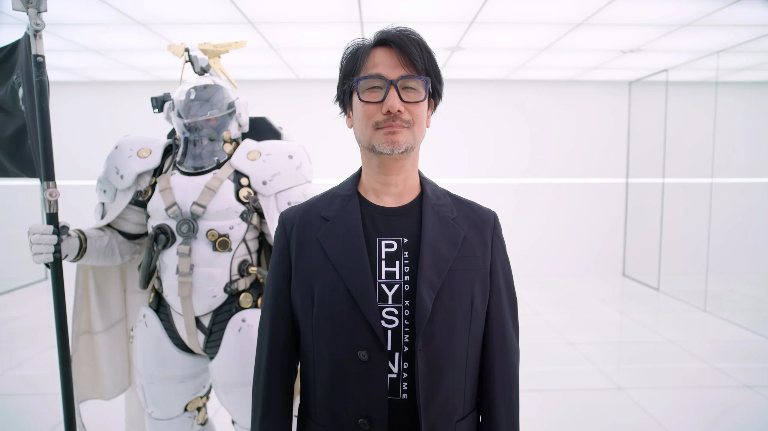 découvrez l'univers unique de hideo kojima, célèbre créateur de jeux vidéo reconnu pour ses scénarios innovants et son style narratif distinctif.