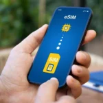 découvrez ce qu'est le sim swapping, une technique de piratage où un fraudeur prend le contrôle de votre numéro de téléphone pour accéder à vos comptes en ligne, et apprenez comment vous en protéger efficacement.